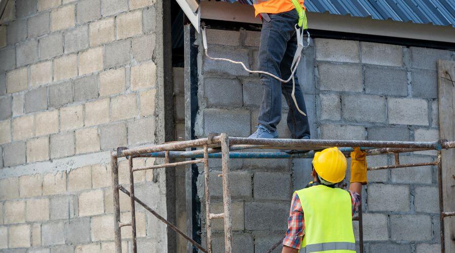 Expert Emergency Roof Repairs services in Seattle, WA